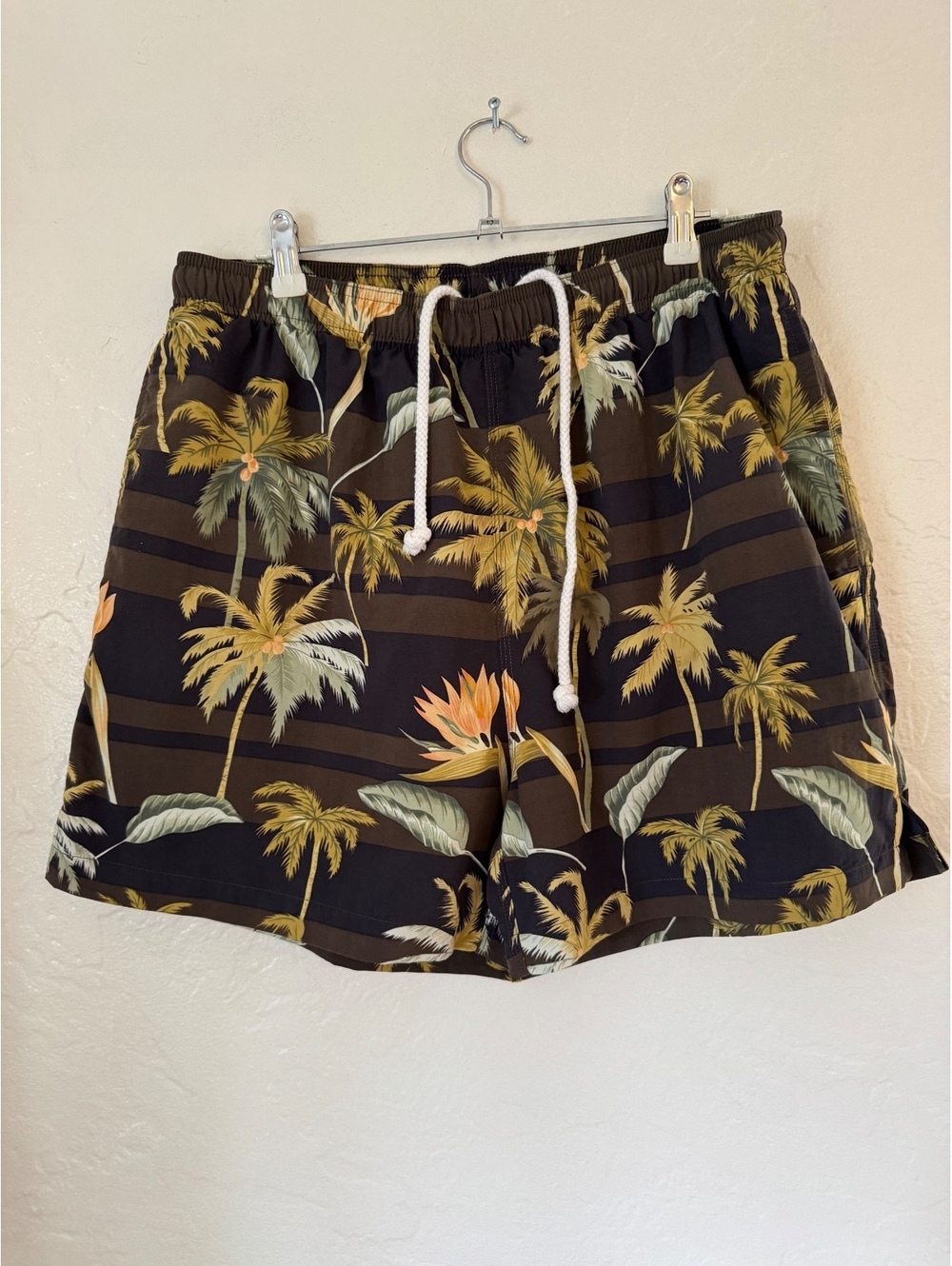 Tommy Bahama Men’s Tropical Swim Trunks Size M